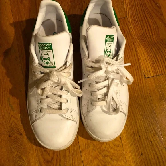 EUC Original Adidas Stan Smith - Picture 3 of 5